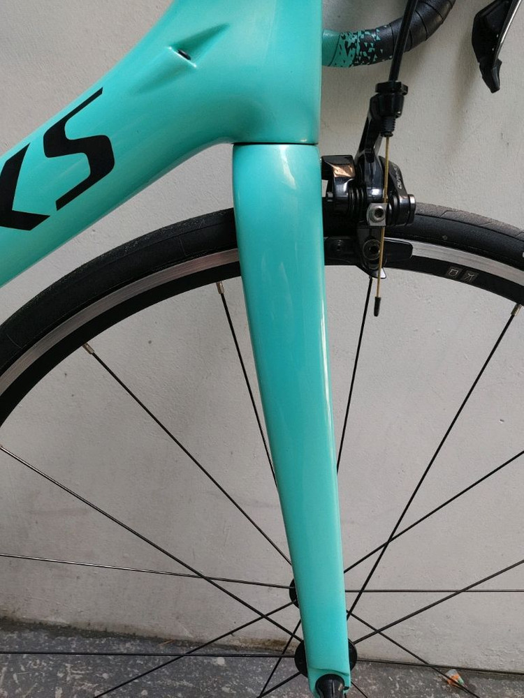 상태최상 20년 조립 스페셜라이즈드 에스웍스 풀 듀라에이스 di2(전자식) 카본 로드자전거 56사이즈 팔아요. 이미지