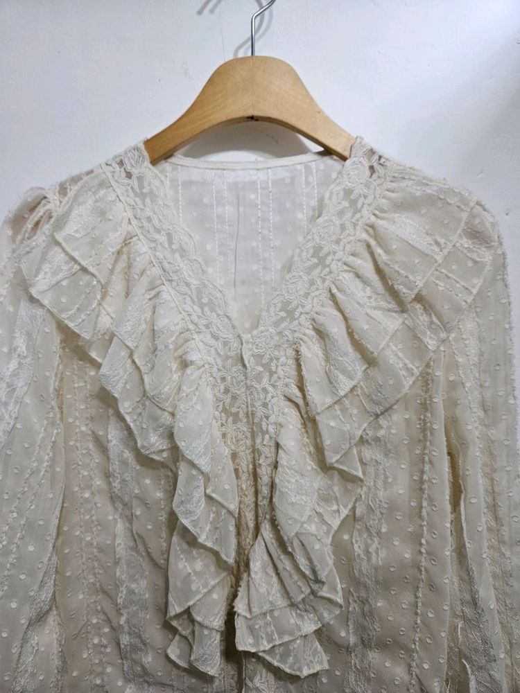 아이보리 프릴 레이스 블라우스 이미지