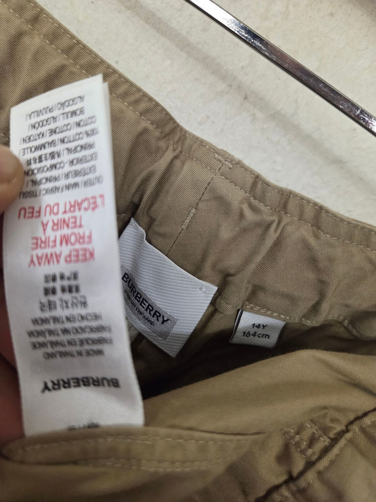버버리 키즈 카고 팬츠 14Y/164cm 성인도가능 이미지