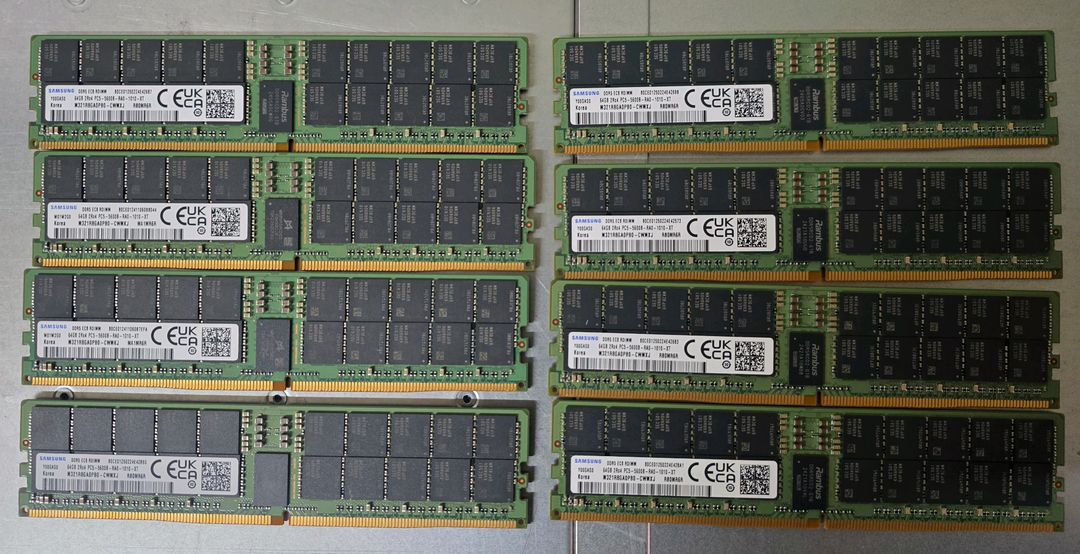 삼성 서버용 DDR5 64GB PC5-5600B 램 6개 이미지