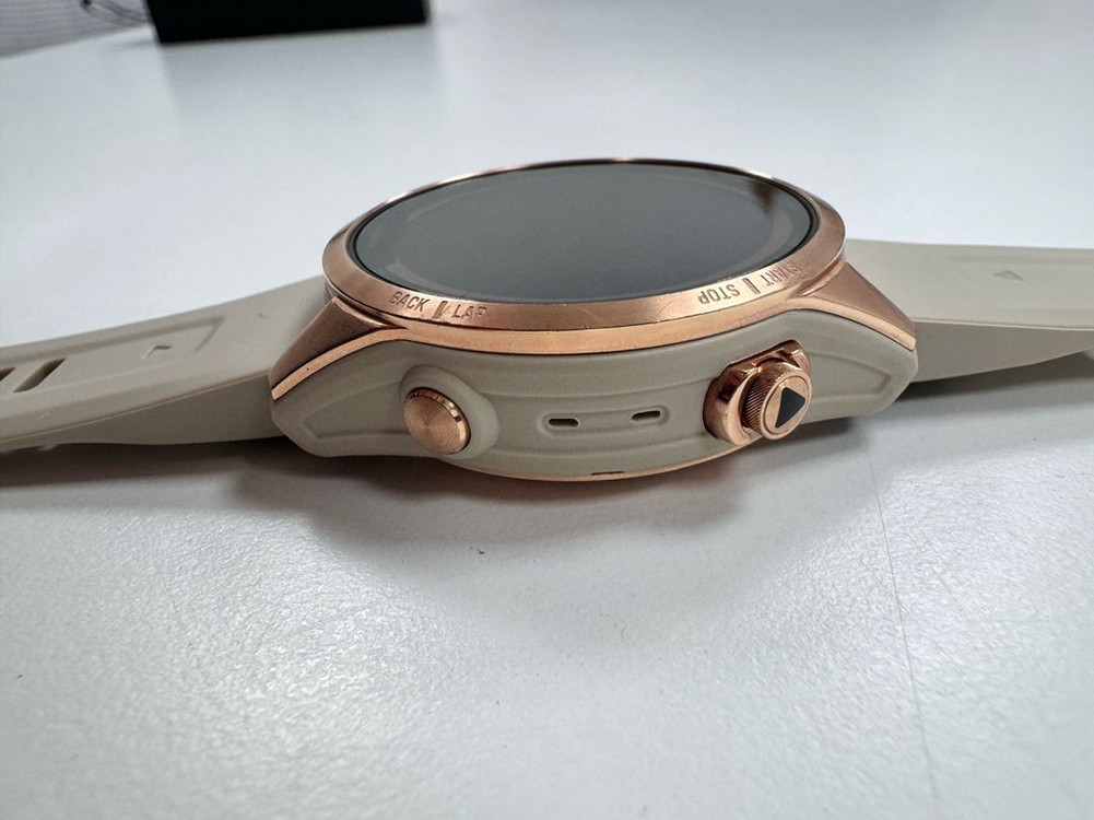 가민 피닉스 7S 사파이어 솔라 GPS 스마트워치 이미지