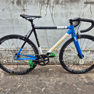 2025 엔진11 크리딧 블루스킨 M사이즈 픽시 자전거 팔아요 이미지