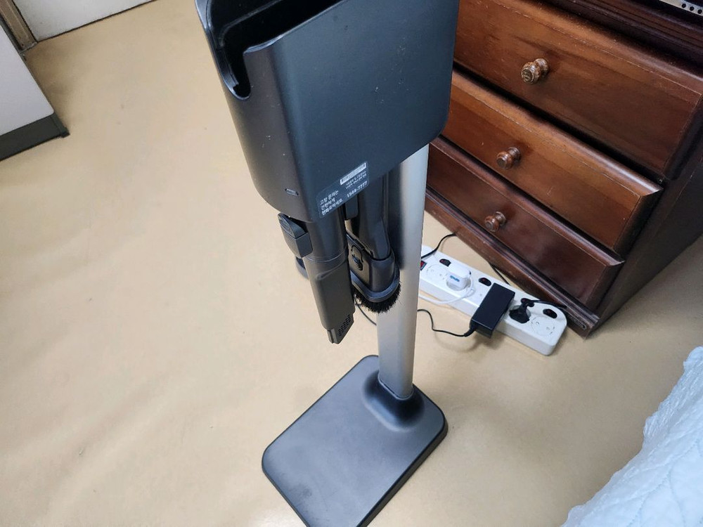 엘지 코드제로 a9무선청소기 팝니다 부산 해운대 이미지