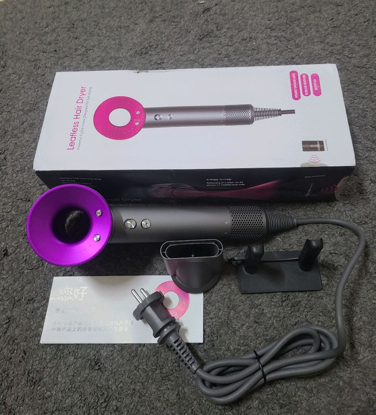 차이슨 슈퍼소닉 드라이기 220V 거치대포함 2종노즐 (새상품) 이미지