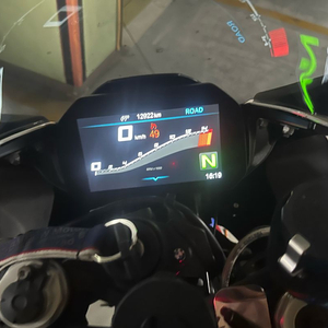 s1000rr 21년식 13000키로 이미지