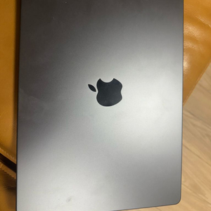 맥북에어 M3 실버 메모리 24GB SSD 1TB 이미지