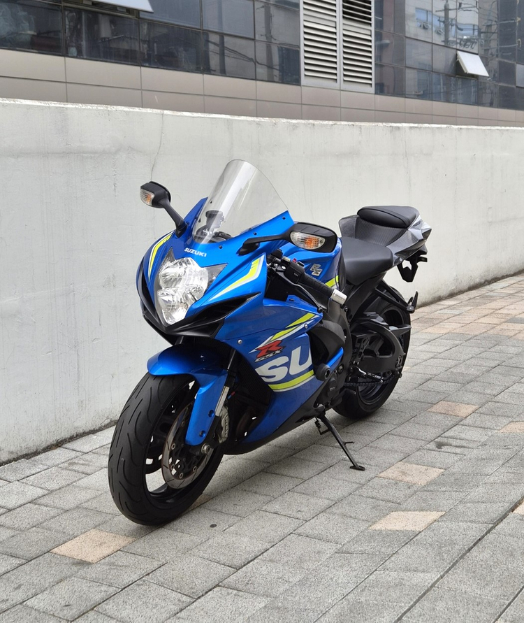 [사용검사완] 2017 스즈끼 GSX-R600 GP블루 판매합니다. 이미지