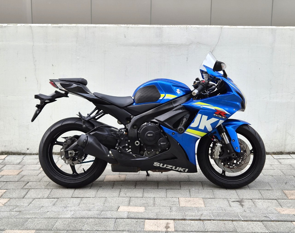 [사용검사완] 2017 스즈끼 GSX-R600 GP블루 판매합니다. 이미지