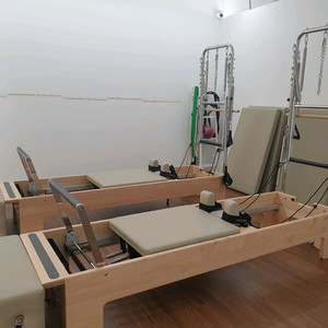 필라테스 로얄우드 (버티컬리포머 캐딜락 체어) 이미지