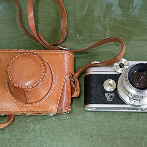 빈티지 필름 카메라 Argus C44 이미지