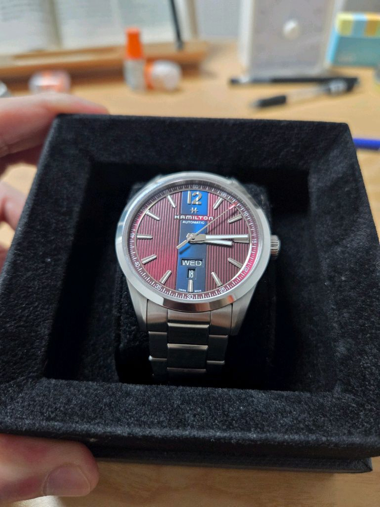 해밀턴 브로드웨이 오토매틱 시계 이미지