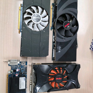 그래픽카드 4개 일괄 4만 gtx 570 550ti 260 이미지