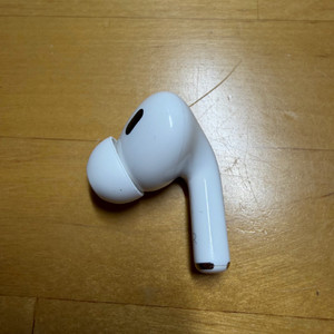 에어팟프로2 c타입 오른쪽 이미지