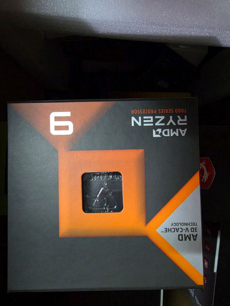 게이밍 컴퓨터 PC 7950x3d RTX4080Super 이미지