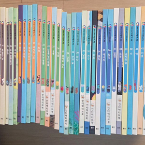 웅진북클럽 호기심백과큐 전권(50권) 이미지