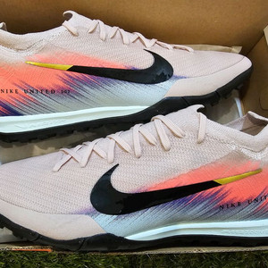 [새상품]나이키 머큐리얼 베이퍼16 프로 TF 유나이티드팩2 260mm 이미지