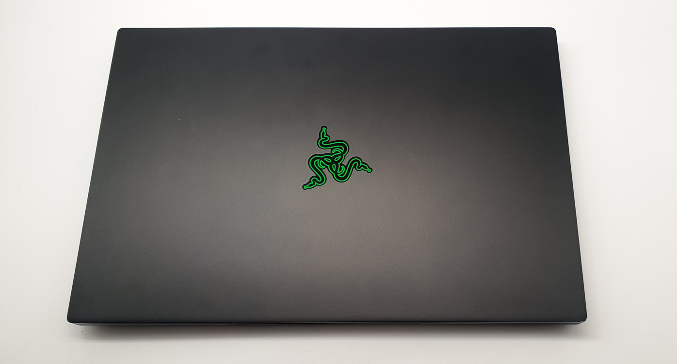 [최저가]레이저블레이드 15인치 게이밍노트북(i7-9th/2080/램32GB/240Hz) 이미지