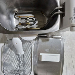 델키 튀김기 부품하나없음 이미지