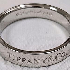 정품 티파니엔코 pt플래티늄13~14호 밴드링 이미지