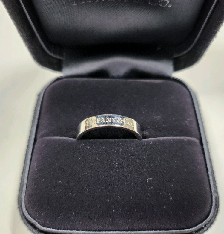 정품 티파니엔코 pt플래티늄13~14호 밴드링 이미지