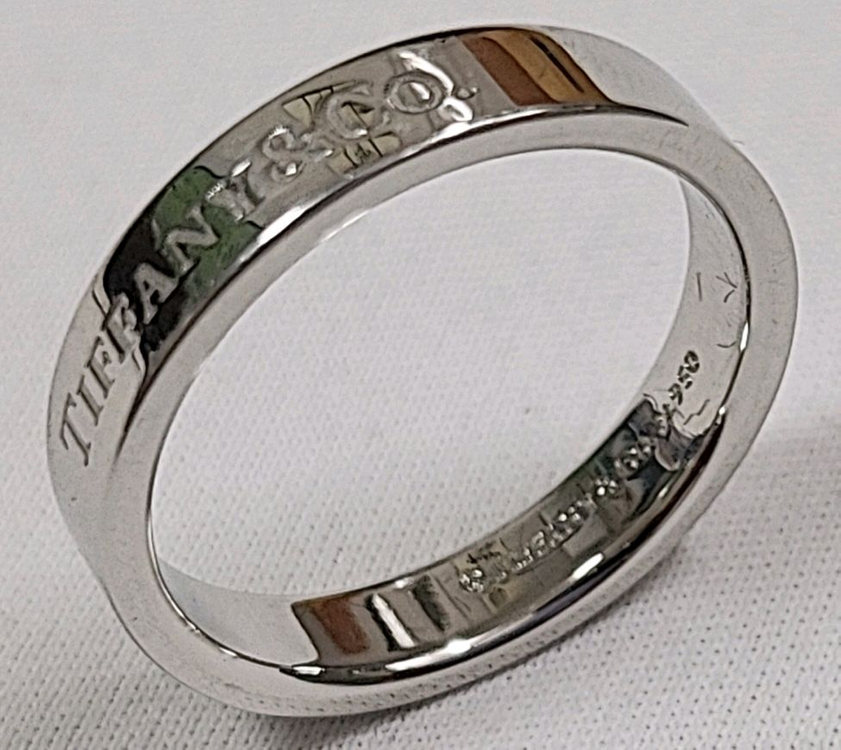 정품 티파니엔코 pt플래티늄13~14호 밴드링 이미지