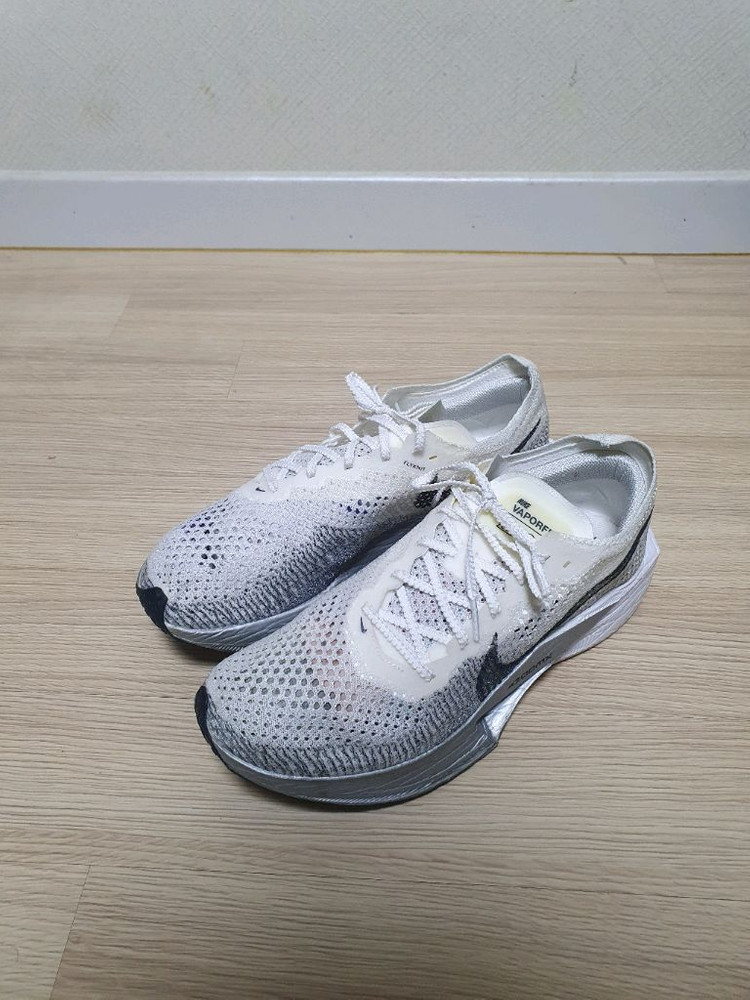 나이키 베이퍼플라이 넥스트 %3 러닝화 275 이미지