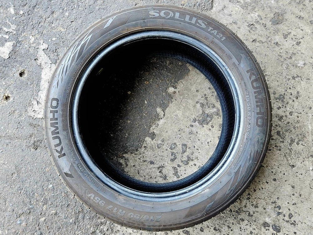 2155017 215 50 17 금호 TA21 타이어 팝니다 이미지