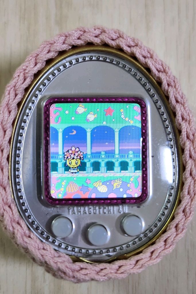 다마고치 4U & 통신폰 이미지