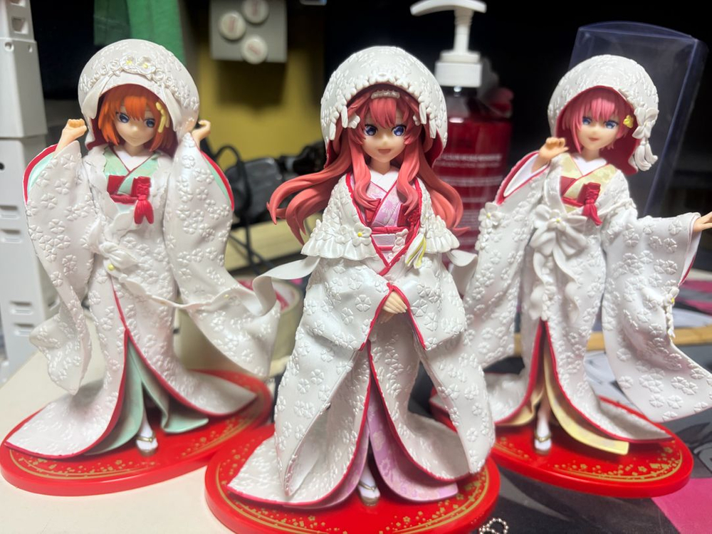 각종 피규어 및 굿즈 팝니다!(5등분의신부,리제로,최애의아이 등) 이미지