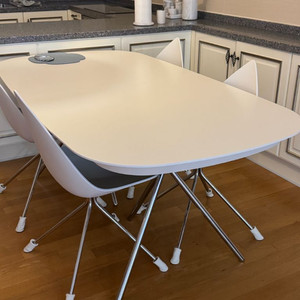 보컨셉 오타와 테이블 체어 세트 이미지