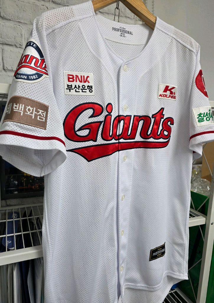 롯데자이언츠 이대호 친필싸인 유니폼 2XL 프로페셔널 유니폼 MN01 이미지