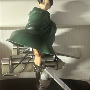 진격의 거인 피규어 리바이 b상 이미지