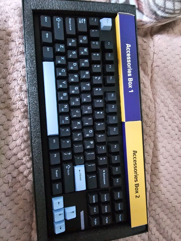 아즈라 옥토퍼스 8K 게이밍 기계식 키보드 이미지