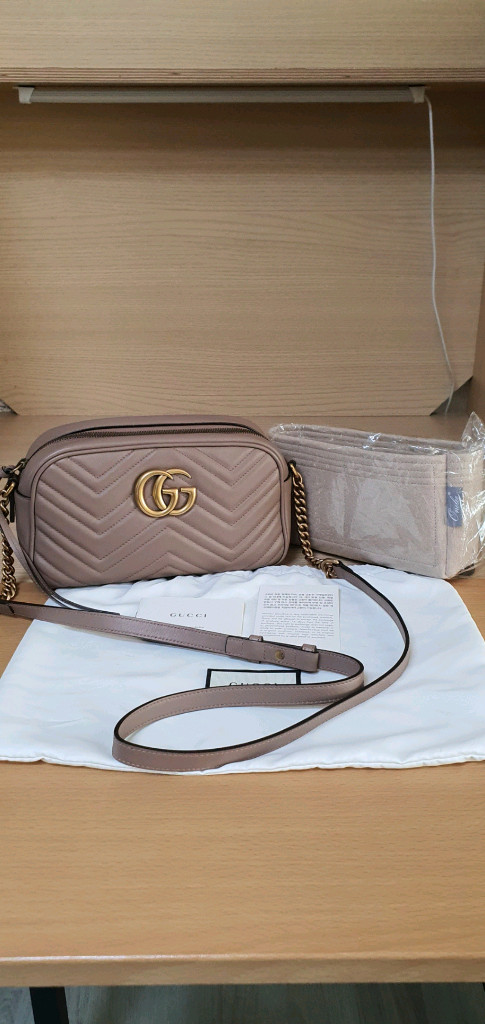 구찌 마몬트 마틀라세 스몰 크로스백 정품S급(감정O)구찌프라다루이비통디올고야드샤넬셀린느보테가생로랑발렌시아가버버리가방 이미지