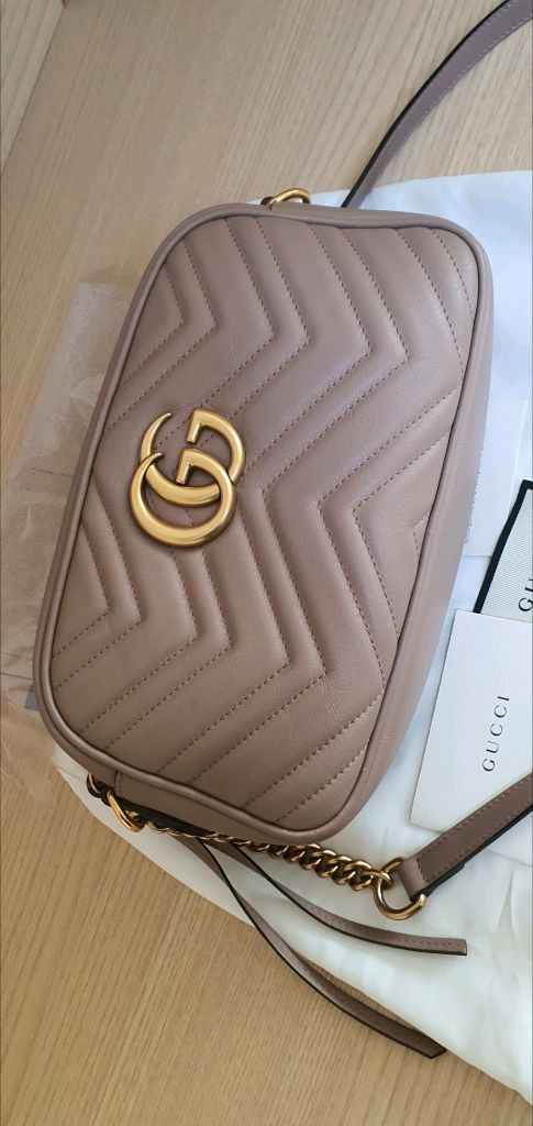 구찌 마몬트 마틀라세 스몰 크로스백 정품S급(감정O)구찌프라다루이비통디올고야드샤넬셀린느보테가생로랑발렌시아가버버리가방 이미지