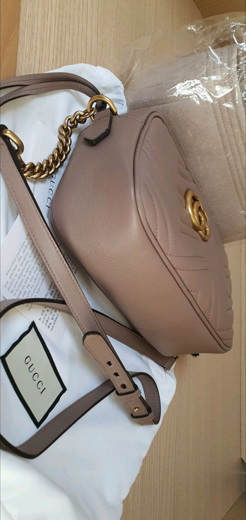 구찌 마몬트 마틀라세 스몰 크로스백 정품S급(감정O)구찌프라다루이비통디올고야드샤넬셀린느보테가생로랑발렌시아가버버리가방 이미지