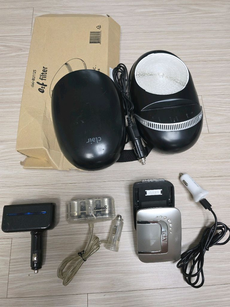 클레어 차량용 공기청정기, 폰 거치대,시거잭, 아이리버 폰 충전기 이미지