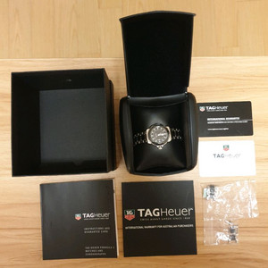 태그호이어 포뮬러 1 다이아몬드 32mm WAH1314.BA0867 이미지