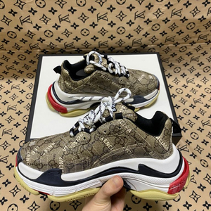 [36] 구찌 x 발렌시아가 해커 프로젝트 트리플 s 이미지