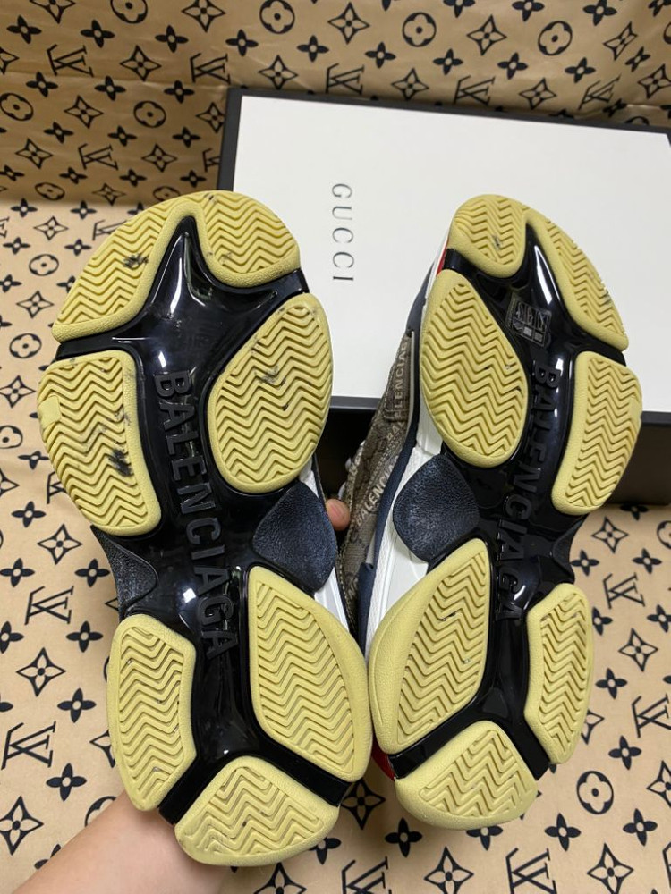 [36] 구찌 x 발렌시아가 해커 프로젝트 트리플 s 이미지