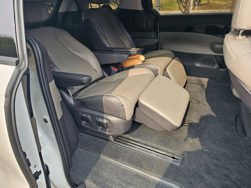 ka4카니발24년형 7인승디젤 팝니다. 이미지