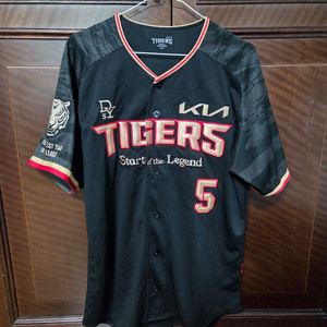 기아타이거즈 김도영 10-10 기념 유니폼 100사이즈 L 이미지