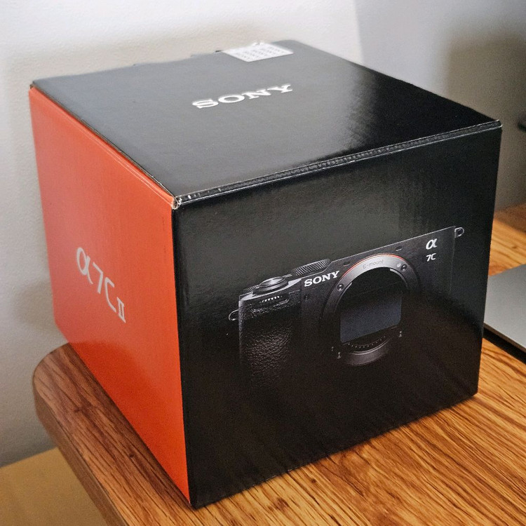 소니 a7c2 카메라 + 스몰리그 플레이트 이미지