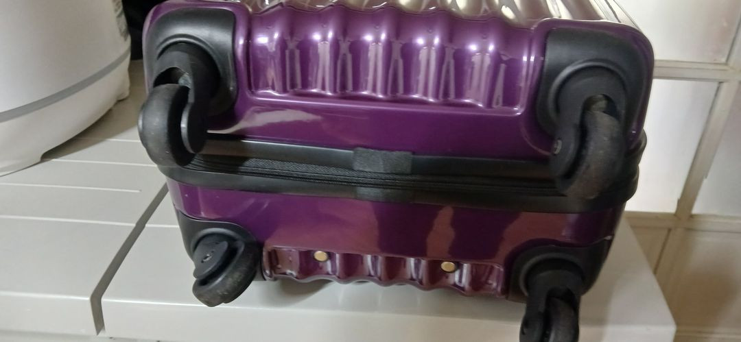 AERICAN TUASTER 20인치 하드케이스 캐리어 이미지