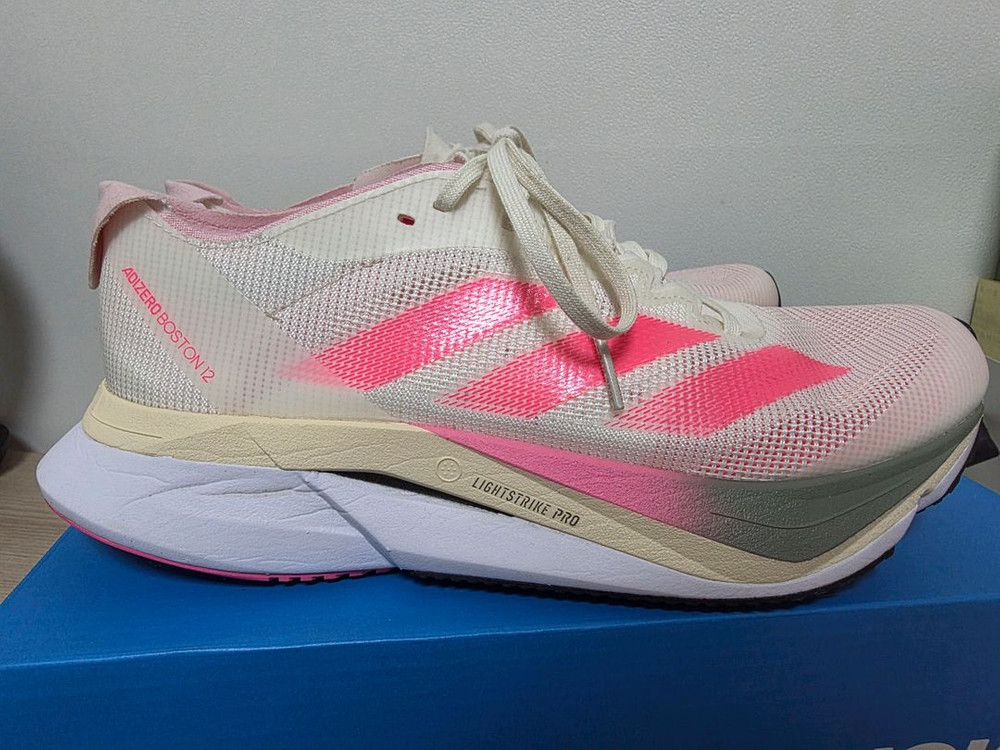 아디다스 보스턴12 240mm 여성 러닝화 이미지