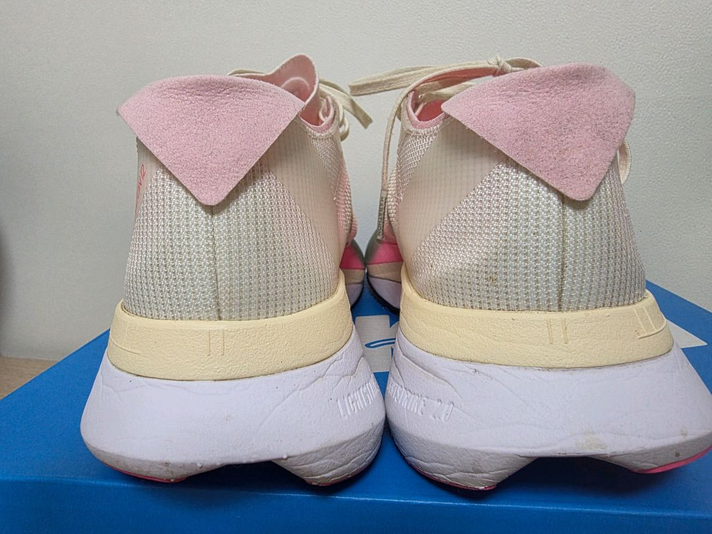 아디다스 보스턴12 240mm 여성 러닝화 이미지