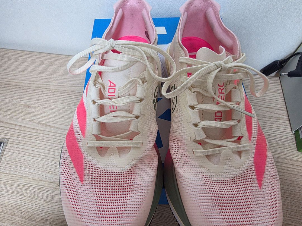 아디다스 보스턴12 240mm 여성 러닝화 이미지