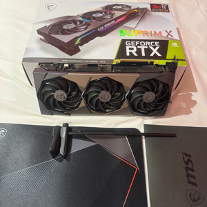슈프림x RTX 3080 그래픽카드 판매합니다. 이미지