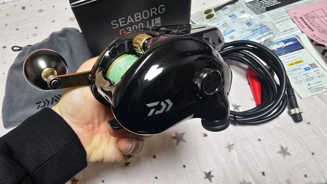 다이와 시보그 G300J (직수)전동릴 / 10500B 방짜배터리 판매합니다 이미지