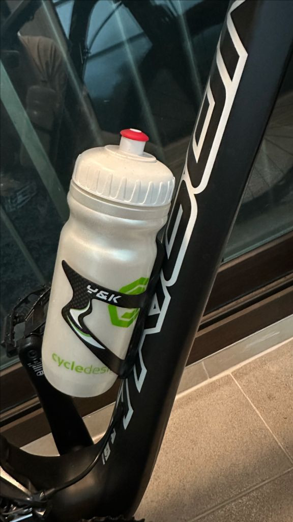 트리곤 다크니스 xc MTB 산악자전거 이미지